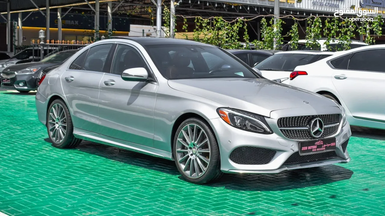 Mercedes C300 model 2017 with panorama