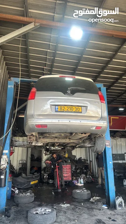 كراج boos1 لتصليح وبيع قطع جميع انواع السيارات