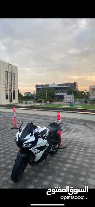 للبيع بايك هوندا CBR600RR