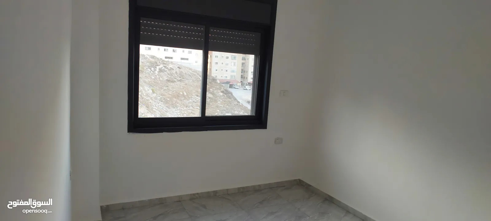 لليجار شقه جديده سطح مرحبا بجانب مخازن صندوقه