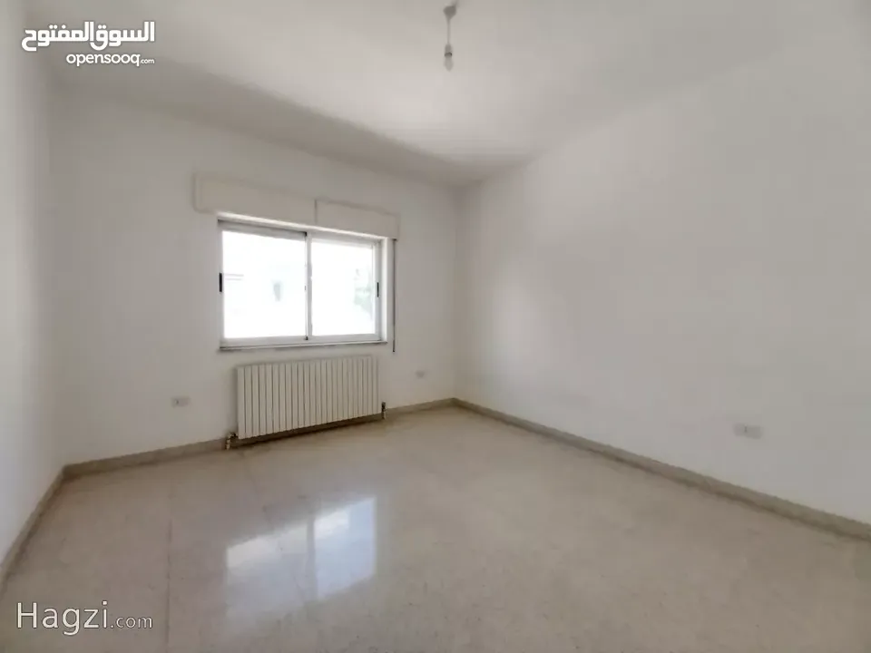 شقة للايجار في الدوار الرابع  ( Property 33512 ) سنوي فقط