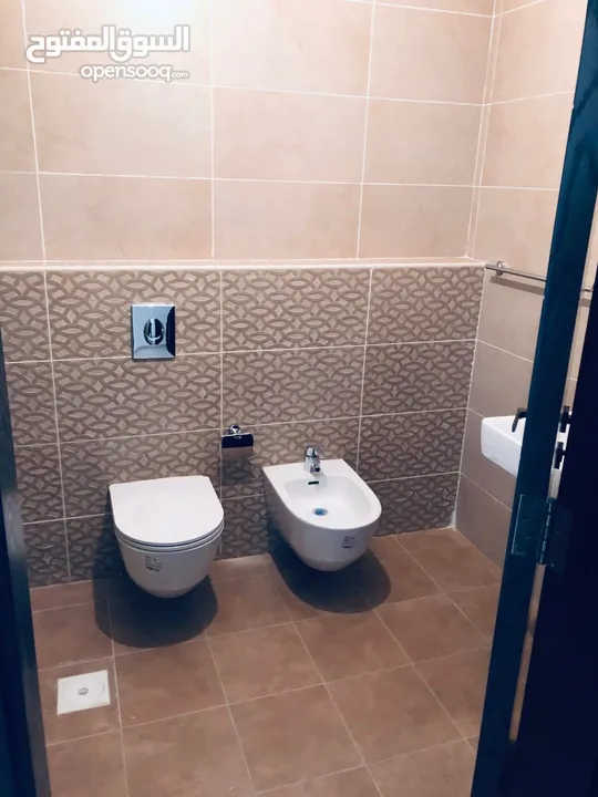 Unfurnished apartment to Rent  ( Property 40132 )-174787503