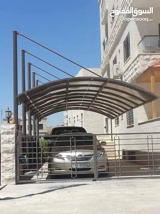 مظلات سيارات قوسية للكراجات المنزلية والمواقف العامة