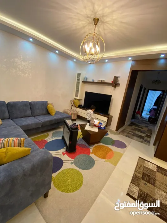 ثلاث غرف نوم مفروشة للإيجار بدون رسوم معاينة