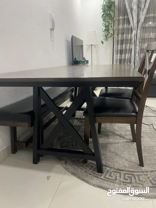 Dinning table safat Al ghanim