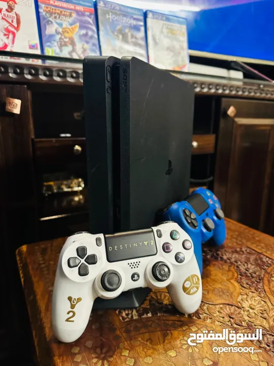 Playstation 4 Slim بلاستيشن 4 سلم