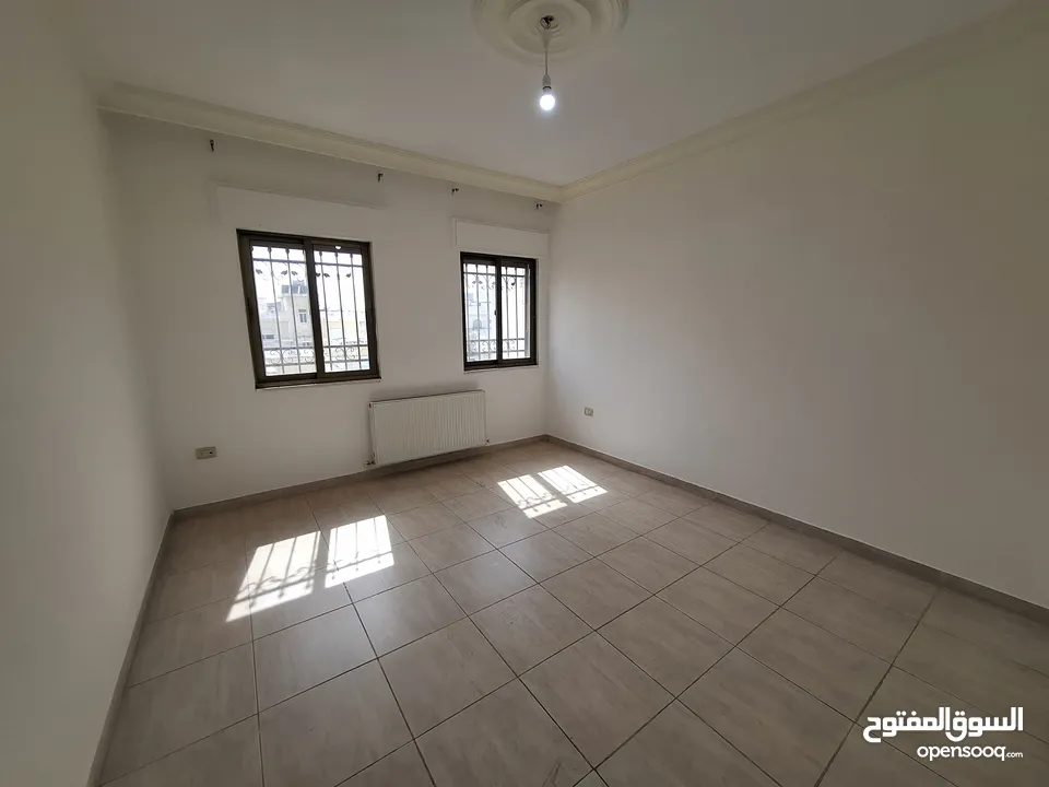 شقة غير  مفروشة للإيجار  ( Property 41760 )-175064042