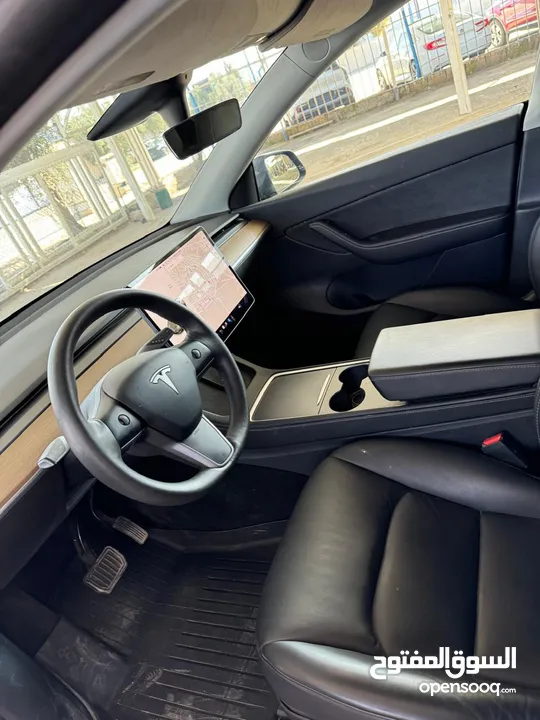 Tesla Model Y 2021 Long Range Dual Motor   B+جمرك جديد ، فحص كامل اوتوسكور