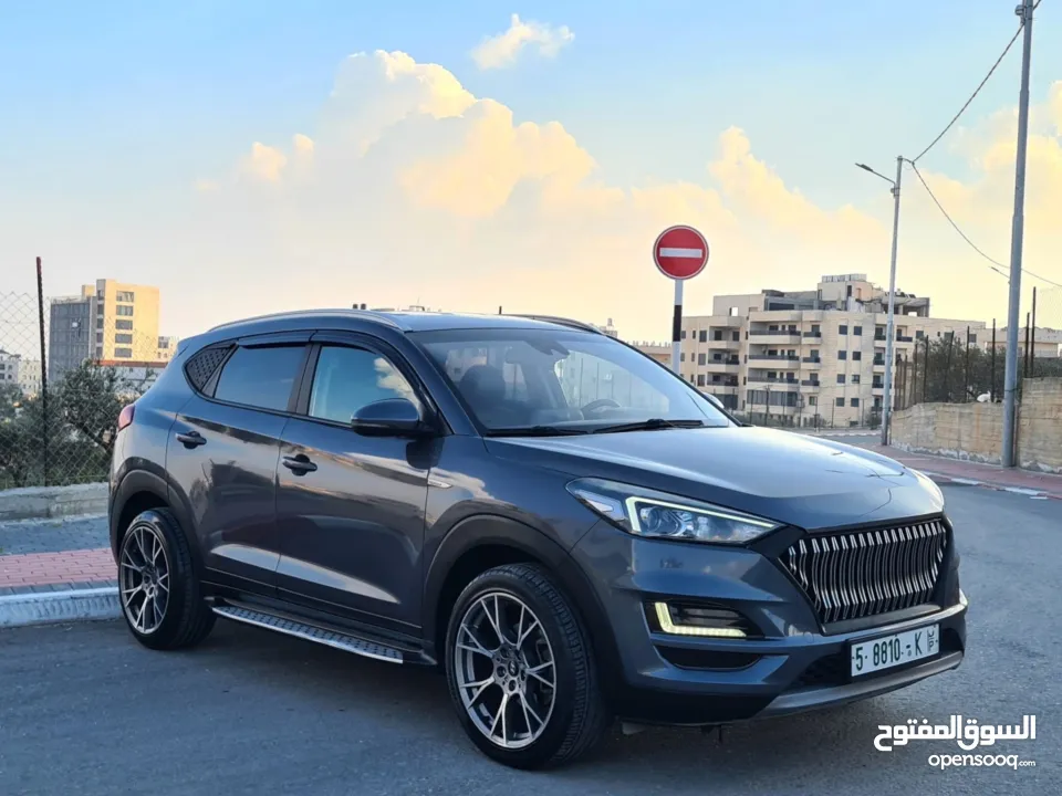 Hyundai Tucosn __2020