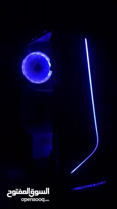 pc للبيع نقاصو شاشة