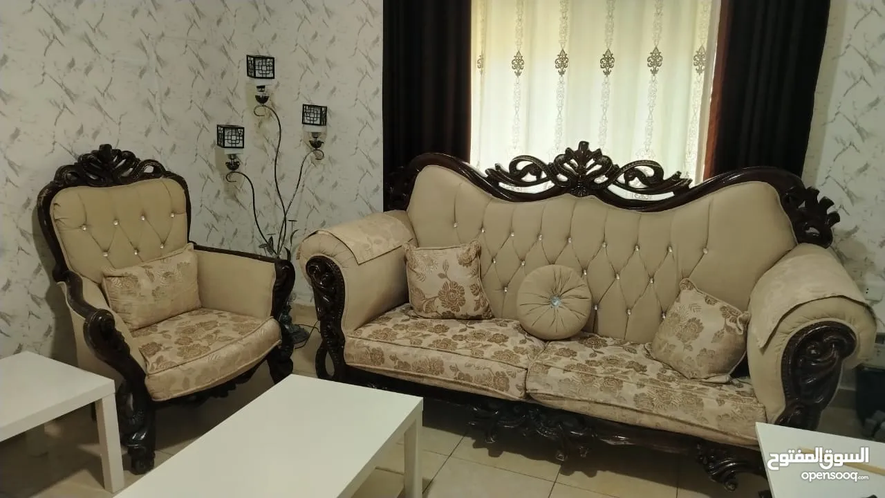 طقم زان مستعمل سبع مقاعد