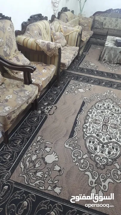 كنب للبيع بسعر مغري