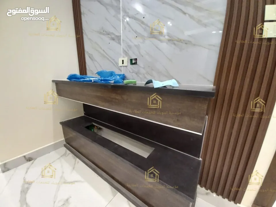 شقة جديدة - لم تسكن - خلدا - 3نوم 1ماستر - 200م - بلكونة بإطلالــــه مميزة - قرب الخدمات العامة -