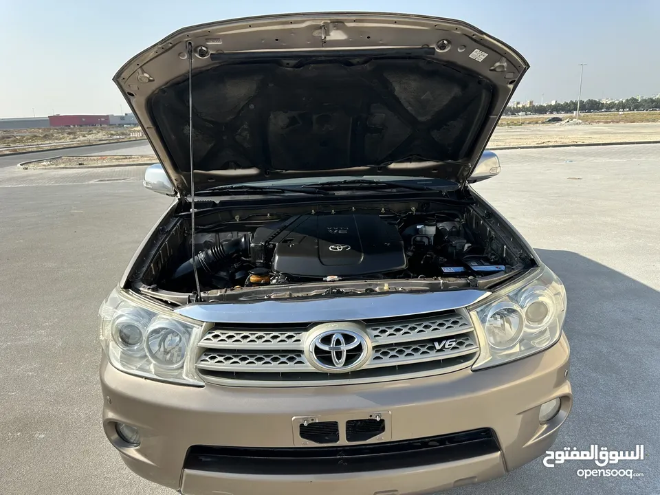 Toyota Fourtner 2009 GCC تويوتا فورتشنر 6 سلندر خليجي