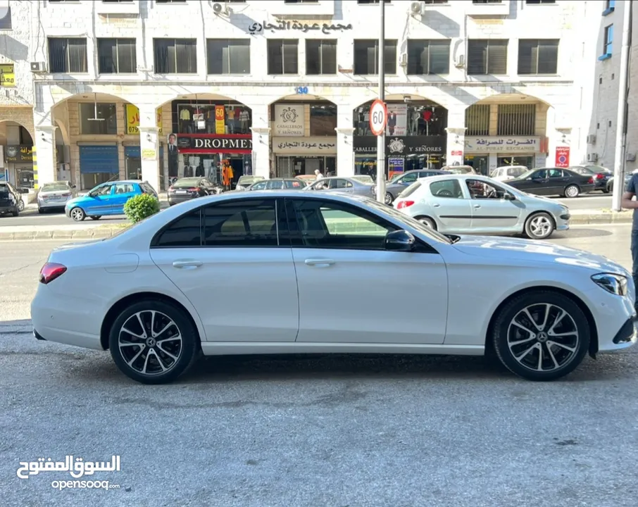 2021 Mercedes E200
