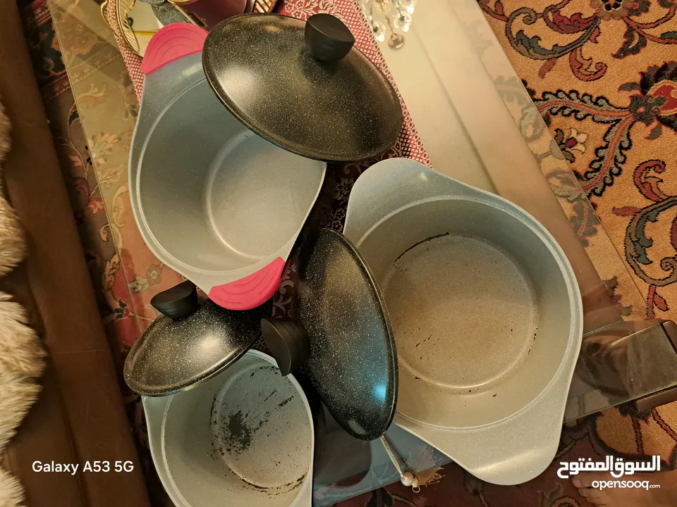 طقم طناجر قرانيت اسود