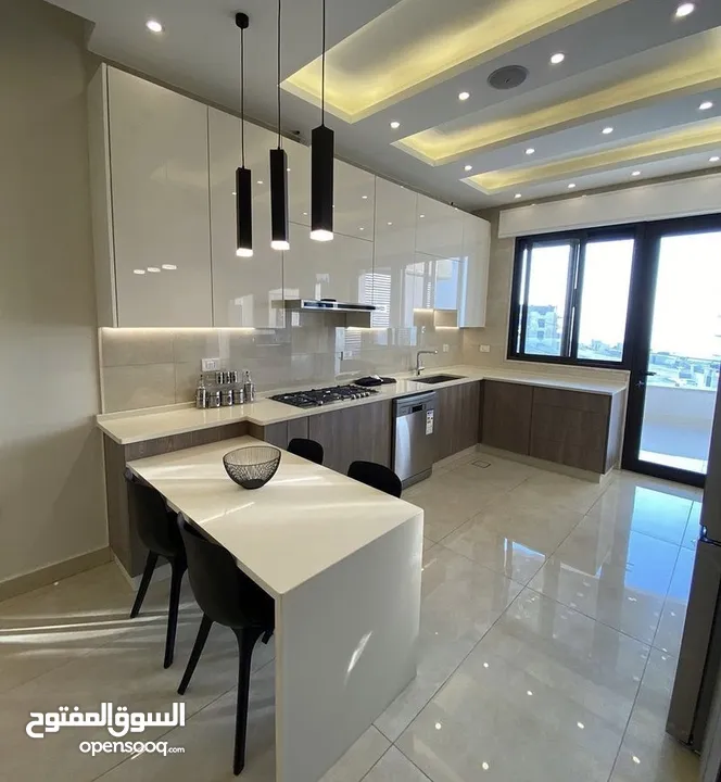 مطابخ خشب  مطابخ اللمنيوم أماراتي بجميع الألوان بكفالة 10 سنوات