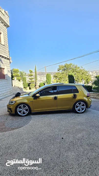جولف ار لاين  R-line 2018