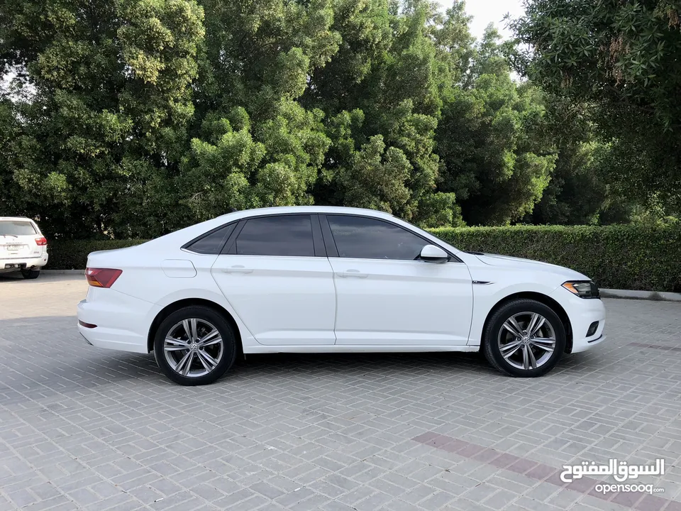 VOLKSWAGEN JETTA R-LINE 2019 FOR SALE IN SHJ