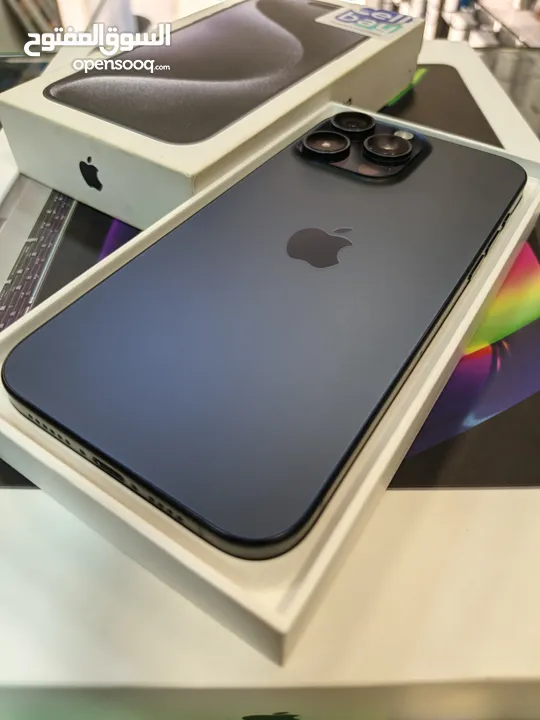 Iphoen 15 pro max 256 GB وارد شرق اوسط  بحالة الجديد تماماً