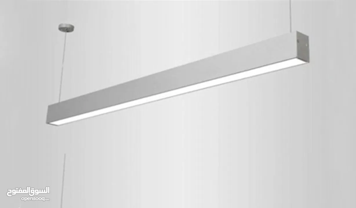 ثريا  طولية متدلية  LED  بطول 3  متر   شبه جديد ومجهزة بتوصيلات تعتيم Dimming