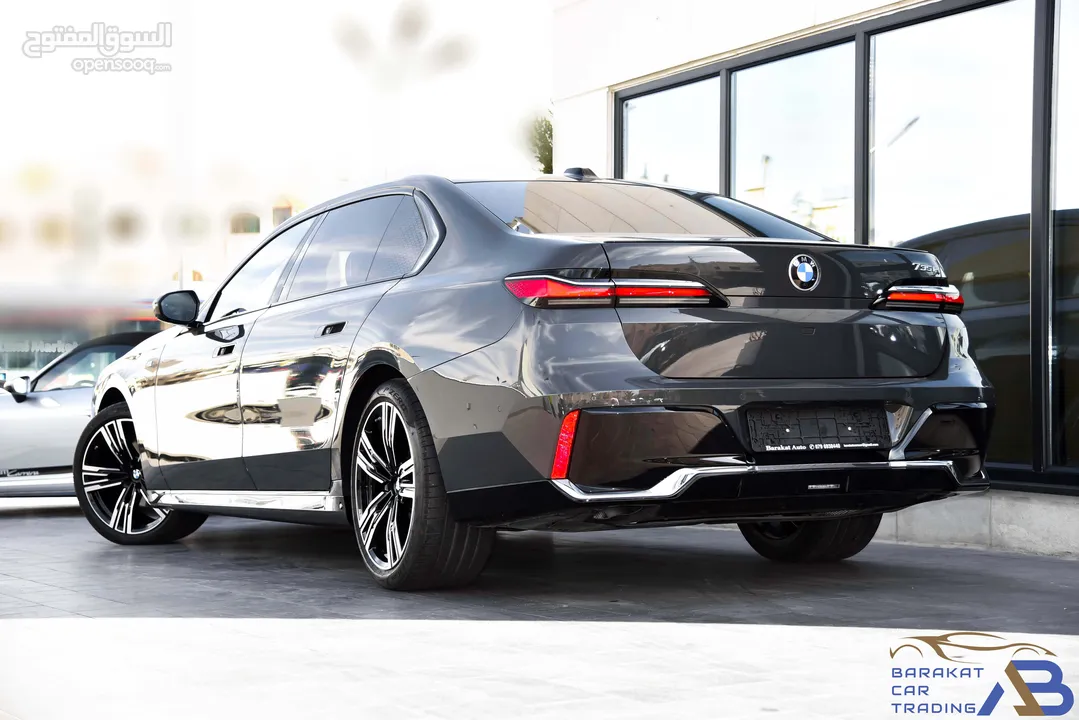 بي ام دبليو الفئة السابعة 735i مايلد هايبرد 2024 BMW 7 Series 735i (G70) Mild Hybrid M Sport Package