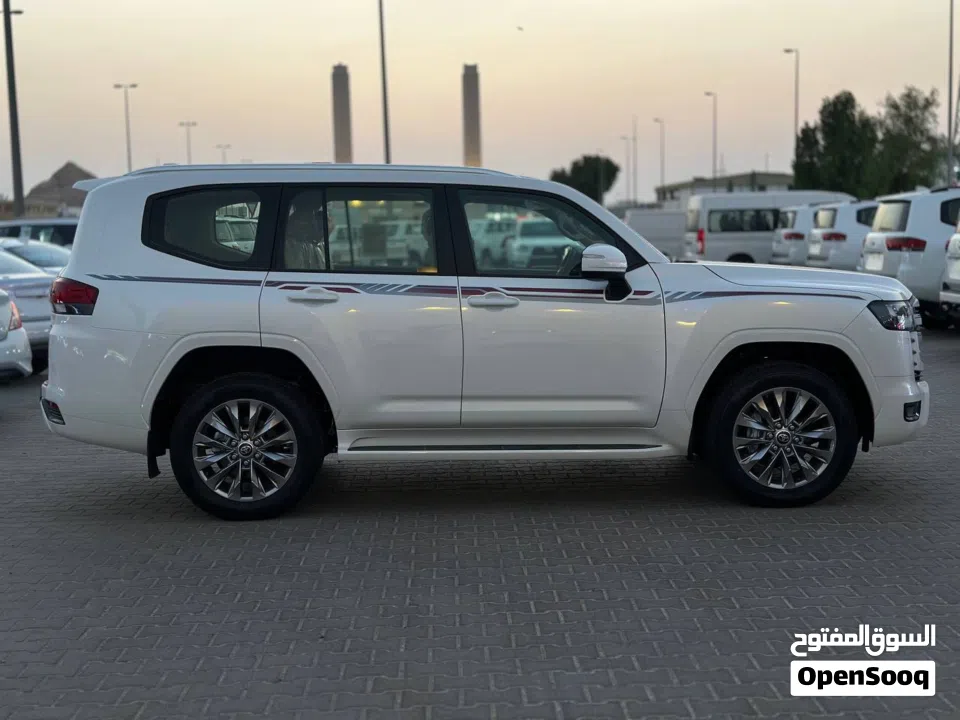 تويوتا  لاندكروزر استيشن TOYOTA LAND CRUISER GXR 4.0 موديل 2025