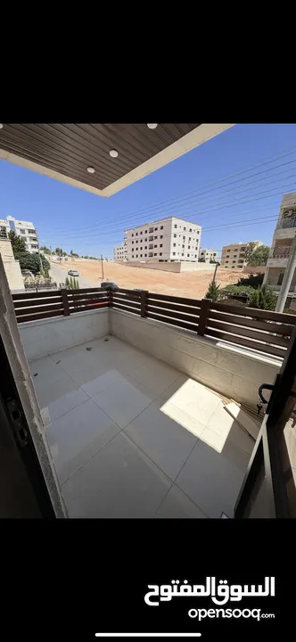 شقة جديدة غير مسكونة للبيع في طبربور مع مكيفات جداد و مطبخ راكب