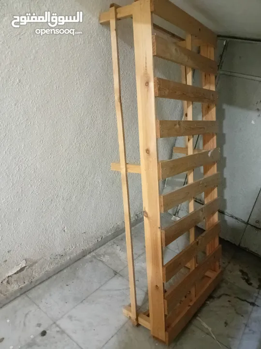 بوكس تخت او االي بتسموه بحالة الجديد تفصيل ثقيل