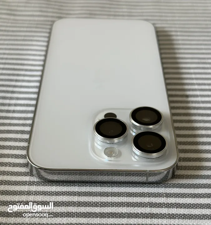 iPhone 14 pro silver 128GB used like new