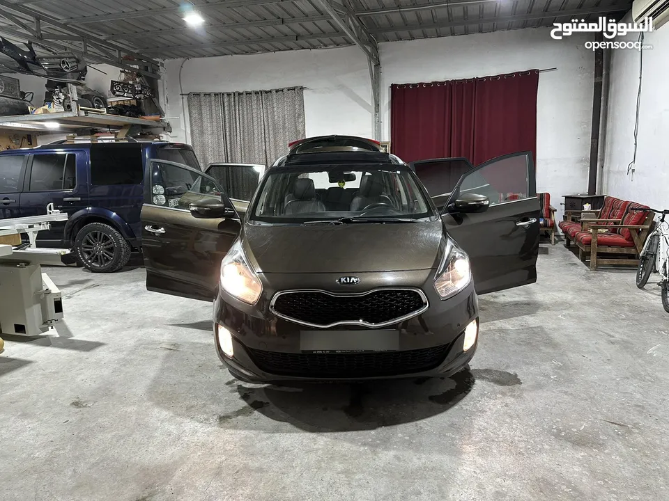 كيا كارينز 2016