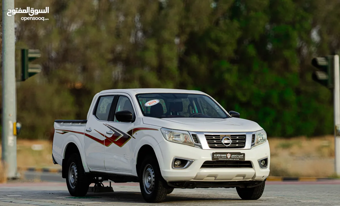 Nissan Navara 4WD  2019 GCC Original Paint accident free in excellent condition  1,070 P.M