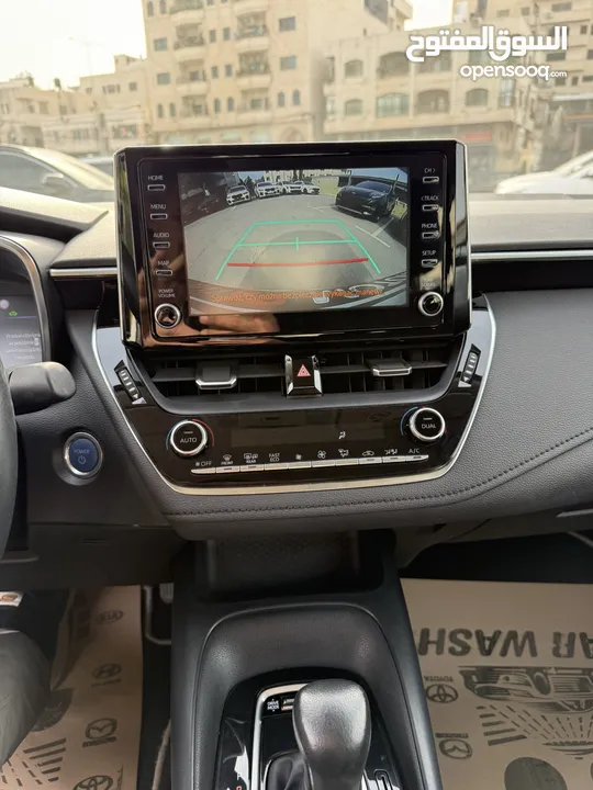 تويوتا كارولا ترخيص 2022 محرك 1800 هايبرد جير أوتوماتيك 170 حصان