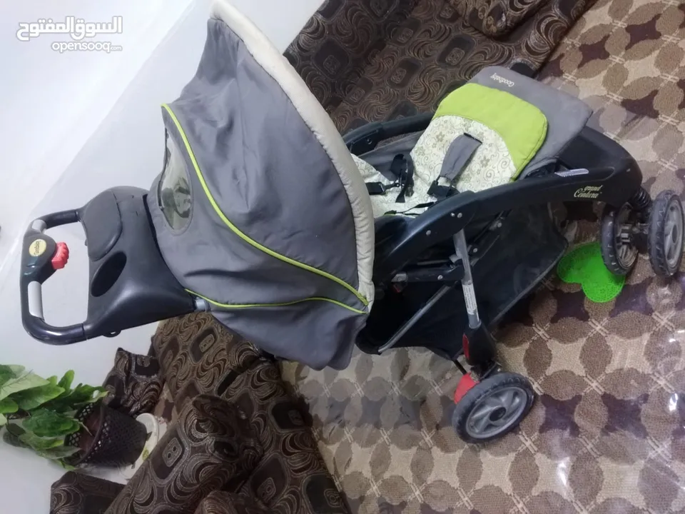 عربايه اطفال ماركه بحاله ممتازه جدا جدا للبيع
