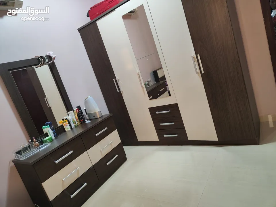 2 Bedrooms Furnished Apartment for Sale in Qurum REF:780R