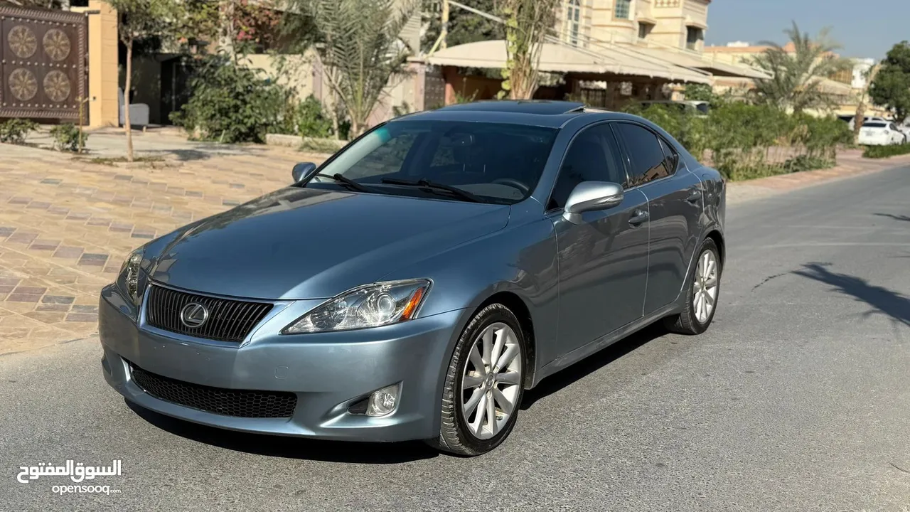 LEXUS IS 250 USA  MODEL 2010 KM 10000 very clean