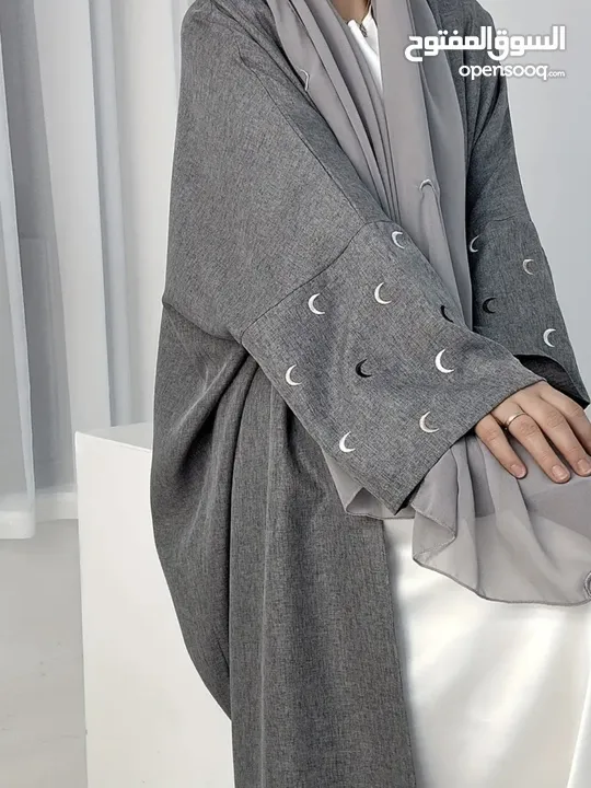 عباية القمر توفرت من جديد / Moon abaya