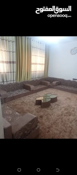 عمارة 4 طوابق و تسوية / بسعر شقة واحد