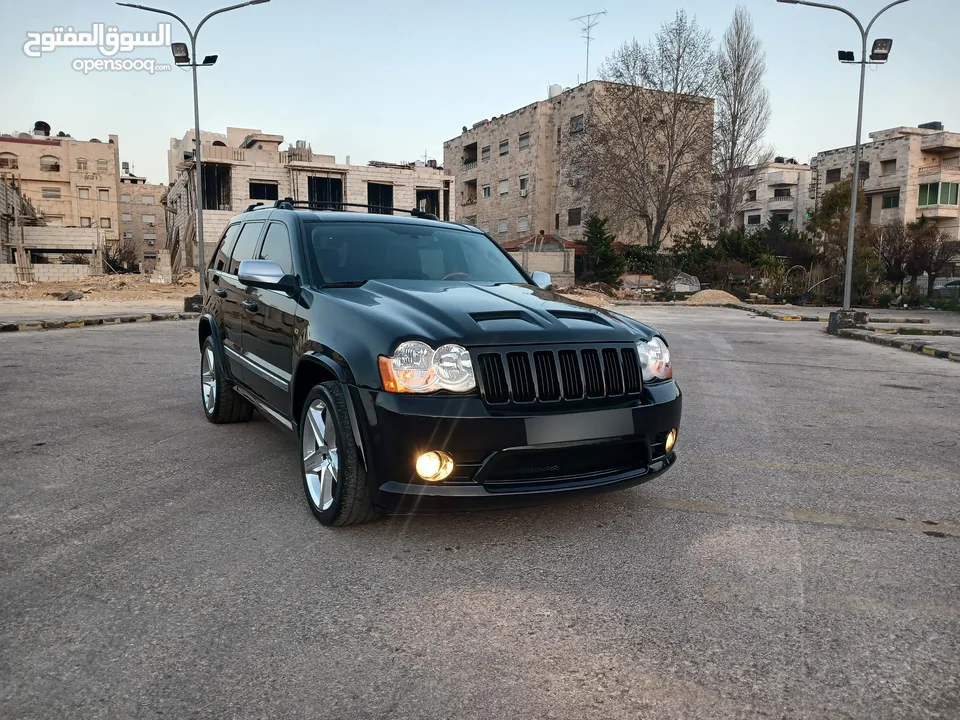 جيب شروكي 2006 هيمي 5700cc محول بالكامل SRT بحاله ممتازه للبيع بسعر 10000 دينار