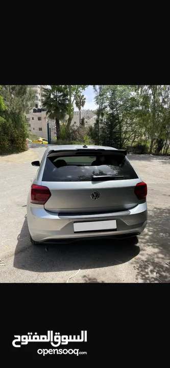 Vw polo فلللللللل عدا فتحه ب الورقه بسعرررررررر حرق حرق حرق كاششششش او دفعه و شكات