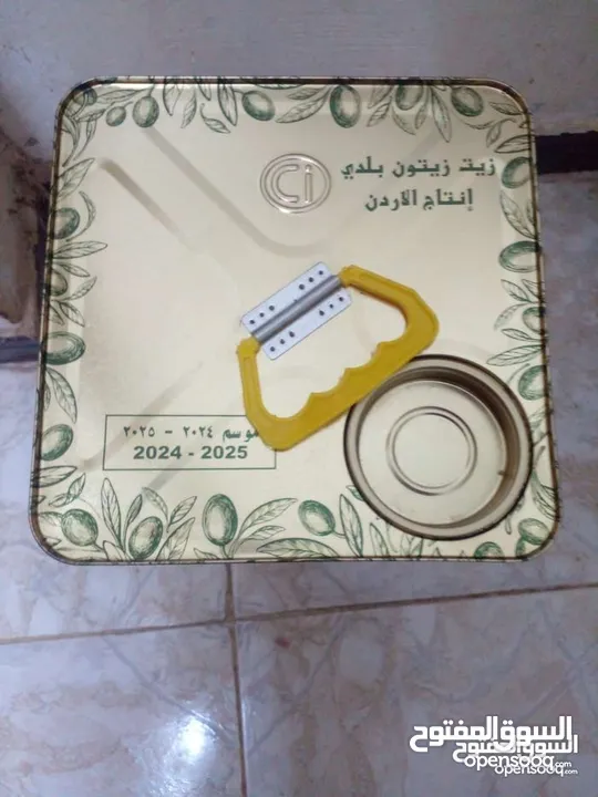 تنكة زيت زيتون بلدي بعل  للبيع انتاج موسم 2024/2025  مضمون وعالفحص والامانه
