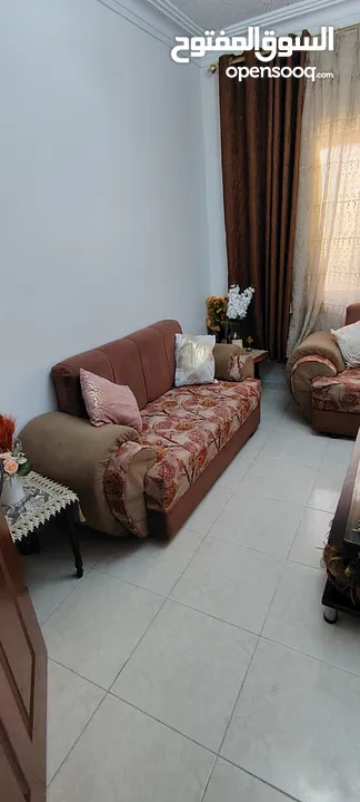 كنبايات للبيع
