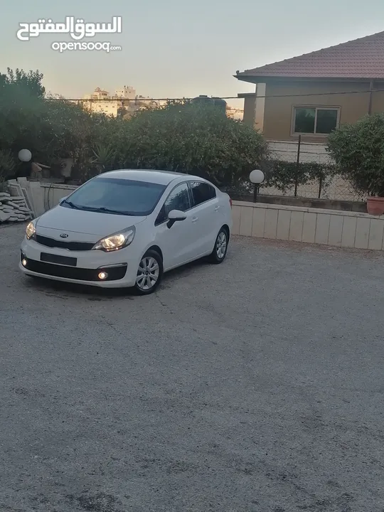 كيا ريو 2017 / ماتور 1400 / فحص نخب / عداد قليل /سياره بحاله الشركه