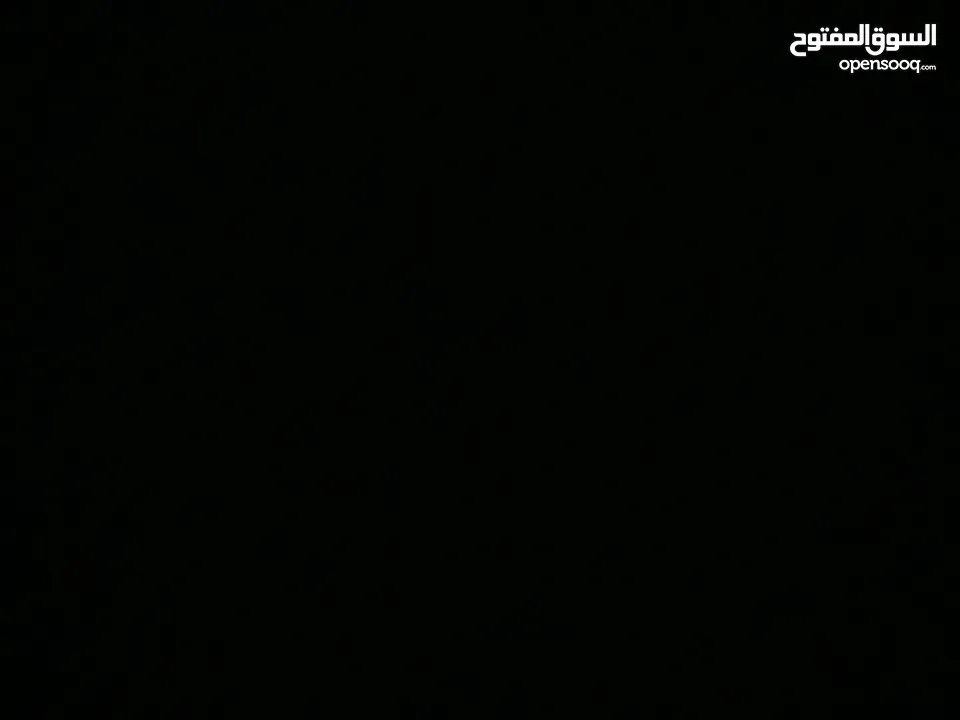 لابتوب جيد جدا للشغل بمواصفات جيدة فيه بعض العيوب لا توثر كثير وبيجي معه اشتراك مايكروسوفت وورد
