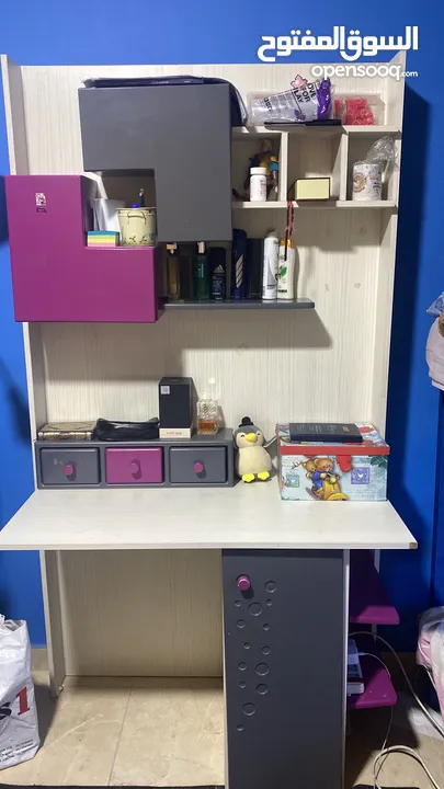 مكتب للبيع