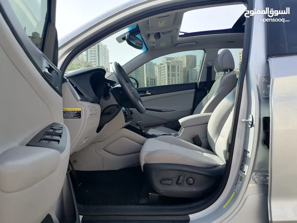 Hyundai Tucson 2018 Panorama 1.6cc توسان بانوراما فل اوبش دفع رباعي مقاعد جلد بصمة شنطة كهربائية