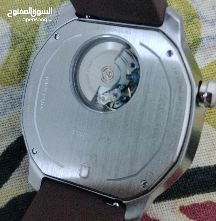 QANNATI BRAND NEW WATCH LAB EDITION