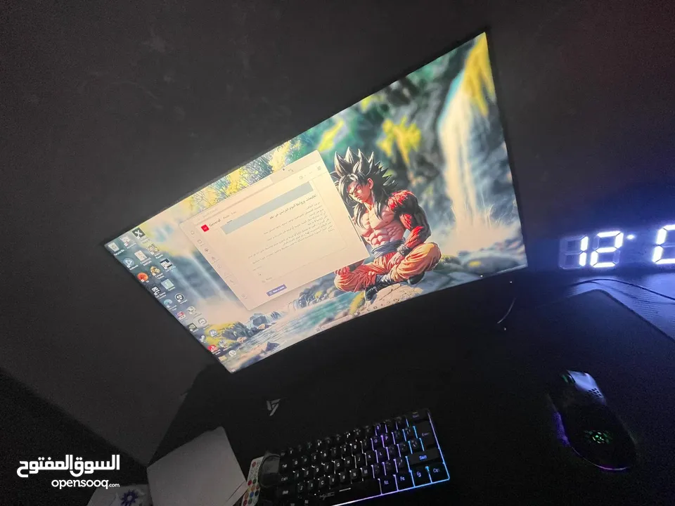 للبيع شاشة قيمينق msi31.5 full hd 1080p