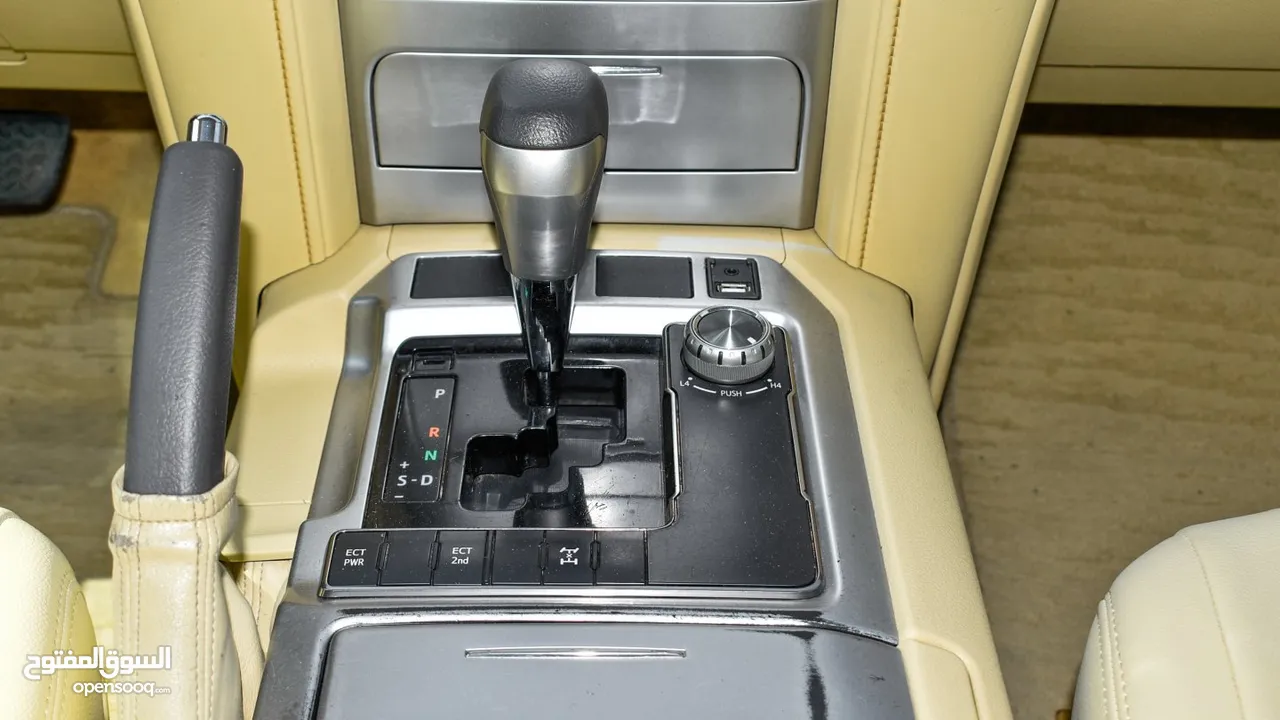 Toyota Land Cruiser 2016 GCC- V6