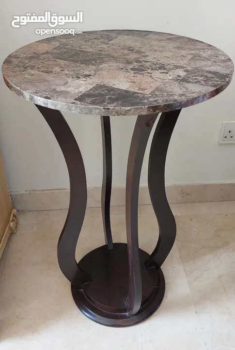 Decorative table in excellent condition for sale